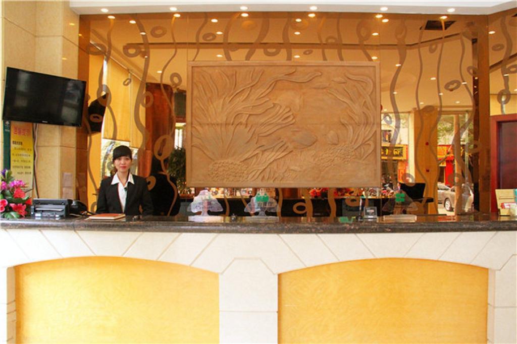 格林豪泰三亚和平街情人桥快捷酒店 外观 照片